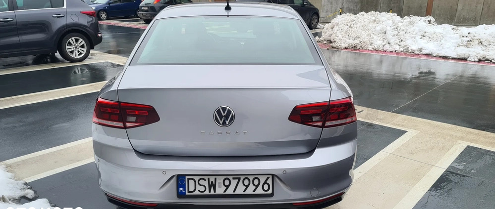 Volkswagen Passat cena 77960 przebieg: 98000, rok produkcji 2020 z Wrocław małe 46